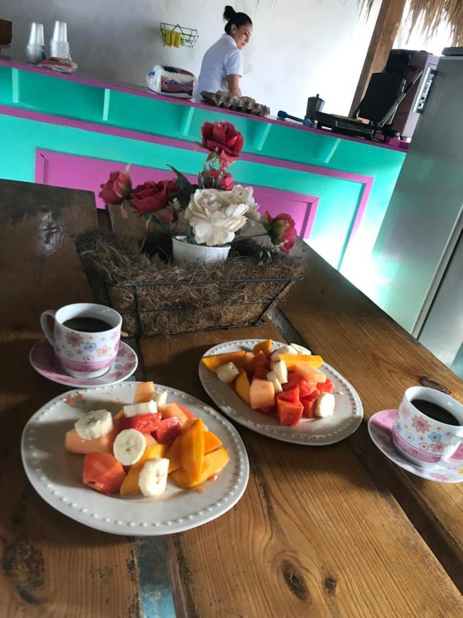 Hostal Johnnier Macao プンタ・カナ エクステリア 写真